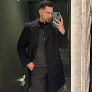 Meet your Posher, Kevin